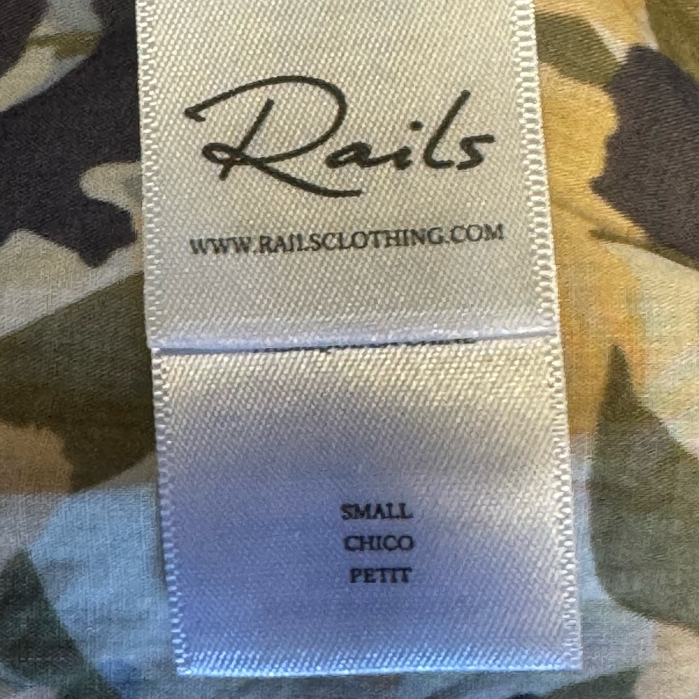 Like New! Rails Alena Top Mod Floral - image 5